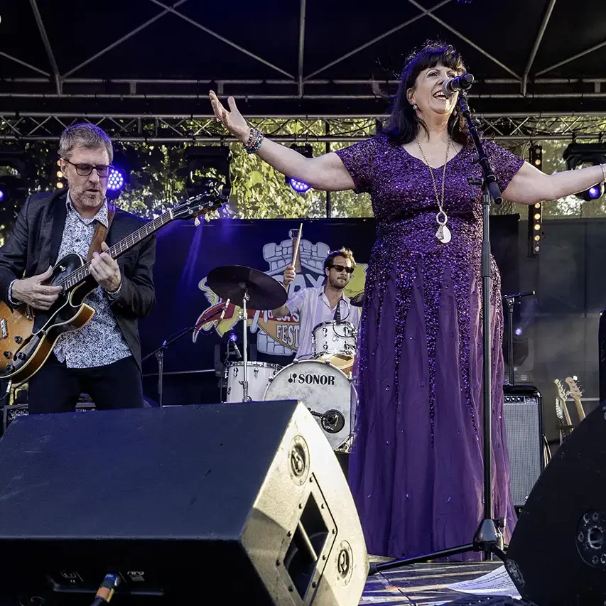 Gladys Amoros et Michel Foizon, un duo musical renommé dans le blues.