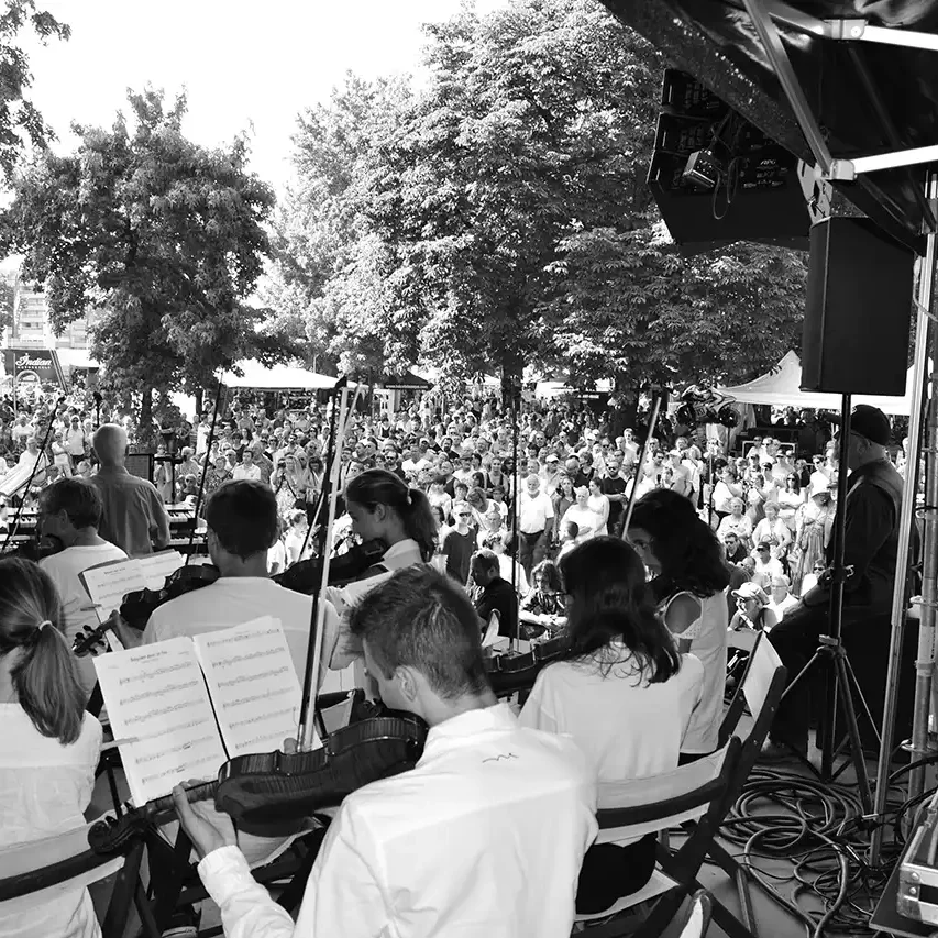 Concert de l'Orchestre symphonique de Dax au Motors n' Blues de 2018..