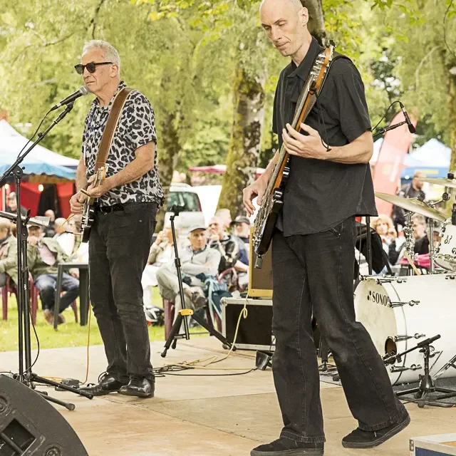 Photos du concert de Justin Maurice's Trio Blues au Festival Motors n' Blues 2024.