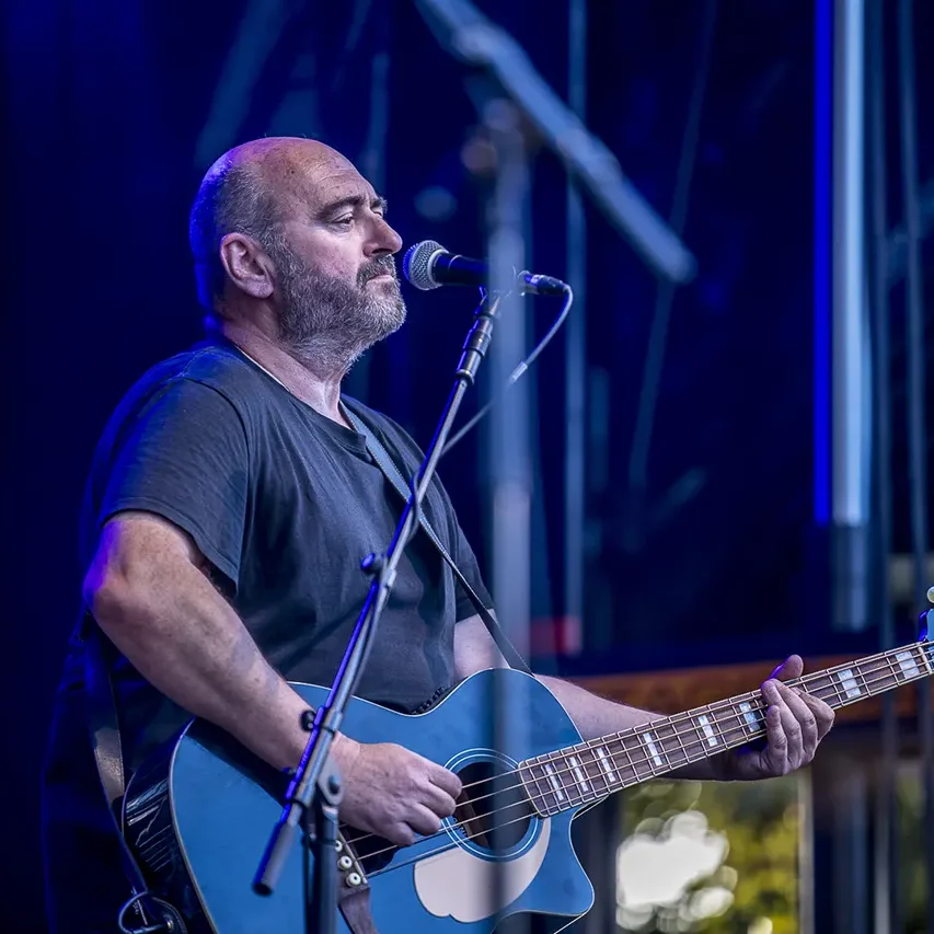 The Hyènes avec Olivier Mathios en concert au festival Motors n' Blues de Dax.