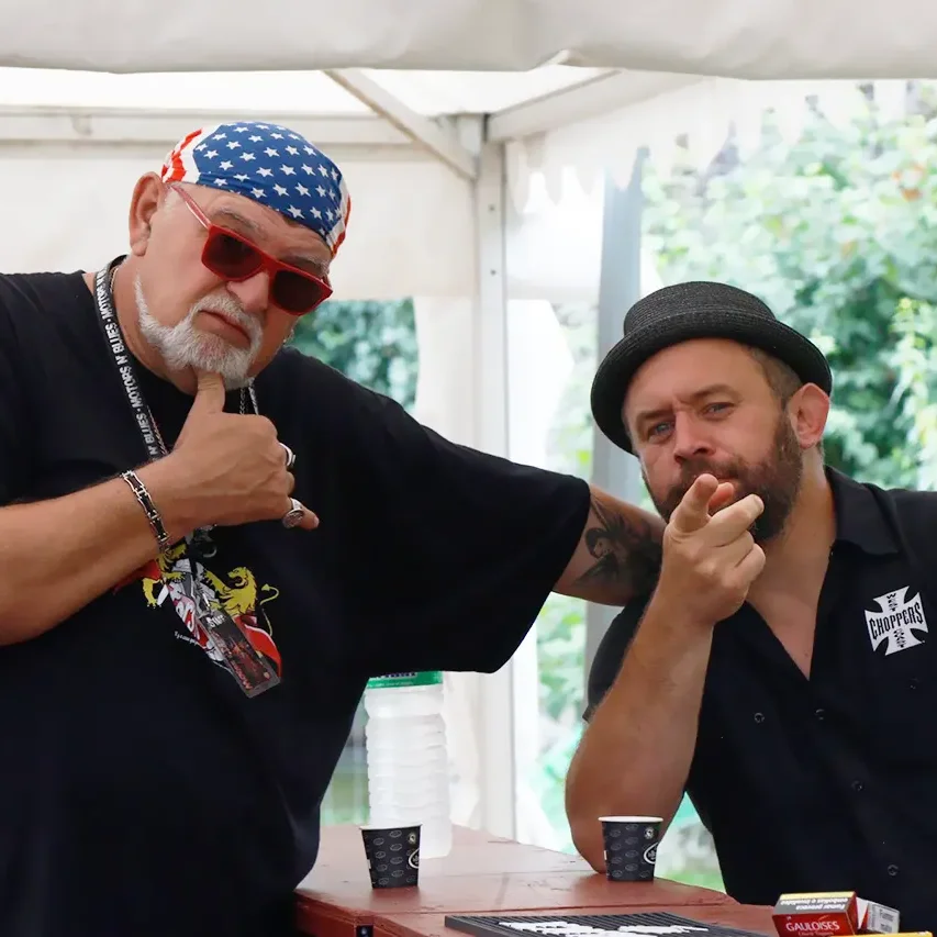 Yannick Fargues et Mathieu Guillou au backstage le 5 juillet 2019.