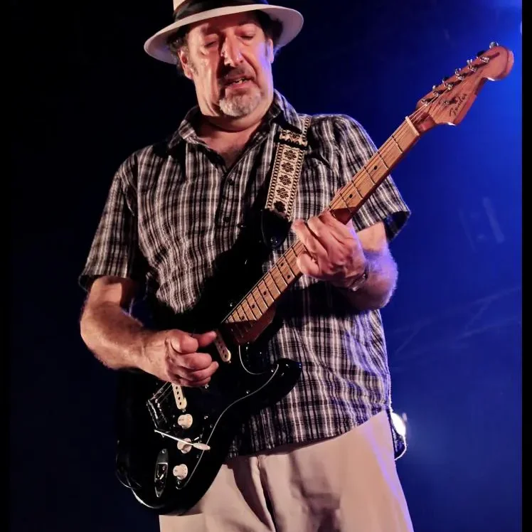 Tom Principato en concert à Dax le 5 juillet 2013.