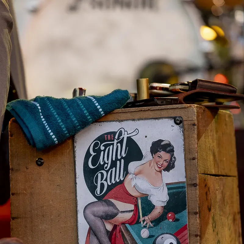 Teddy Costa et ses harmonicas au festival Motors n' Blues de Dax en 2023.